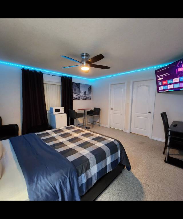 Parkplatz der Platinum Staycation Suite