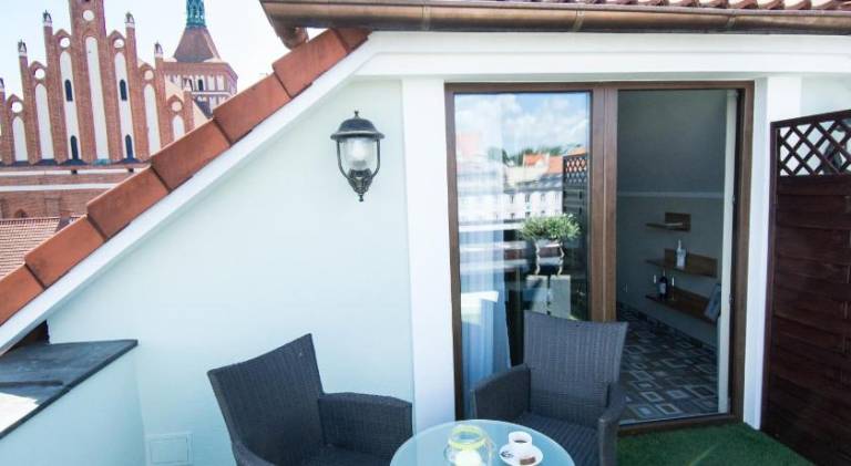 Serviced apartment with terrace — photo 3