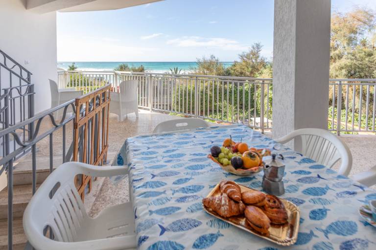Child-friendly charming holiday apartment with yard | Panoramic view | Next to the beach | Pets are welcome — photo 4