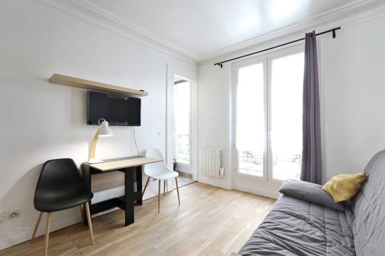 Studio flat  Ivry-sur-Seine