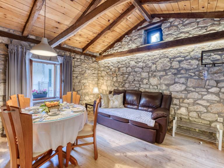 Fully equipped vacation home with terrace, pool & garden | Nature view | Pets allowed — photo 3