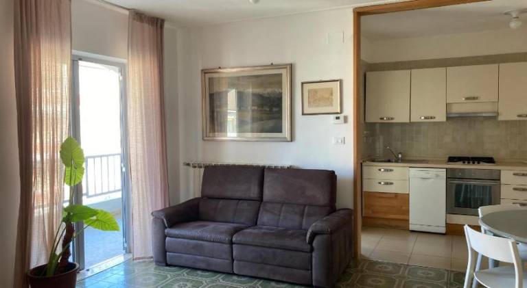 Holiday apartment with 2 rooms for 4 persons — photo 2