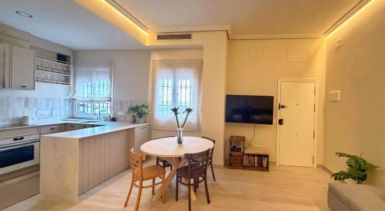 Apartment | Next to Metropol Parasol — photo 3