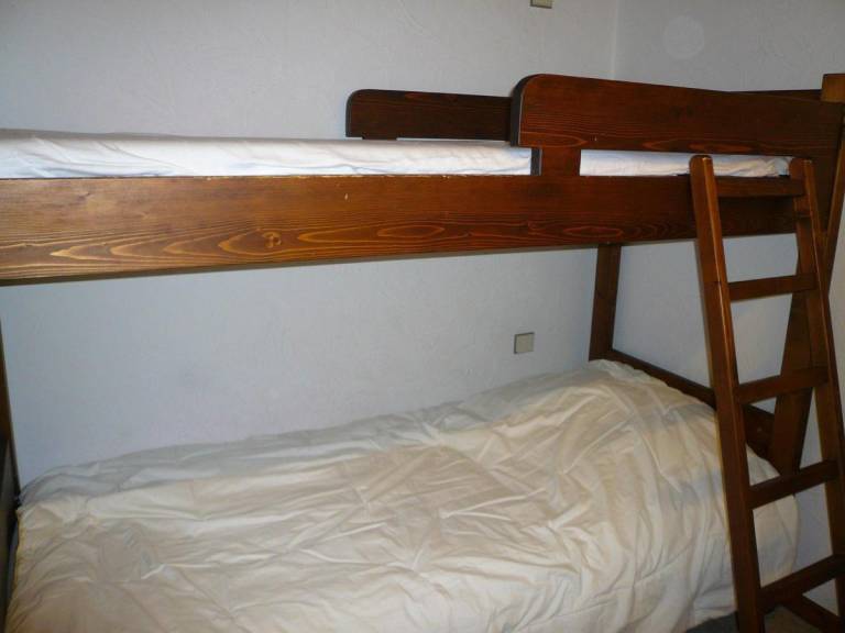 Holiday apartment with 1 room for 6 persons — photo 5