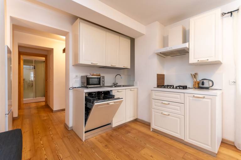 Holiday apartment with 3 rooms for 6 persons — photo 5