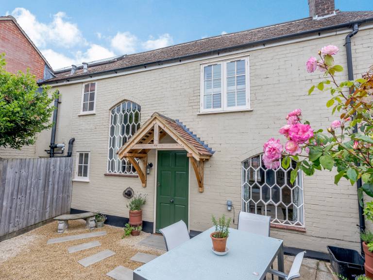 Cottage Ringwood
