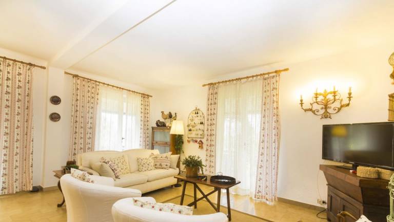 Villa Monserrato with garden and sea view — photo 5