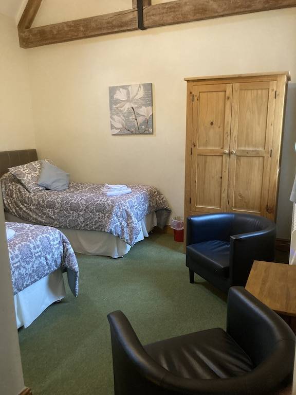 Apartment  Shere