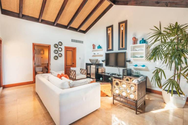 Penthouse w jacuzzi and ocean view Puerto Bahia — photo 5