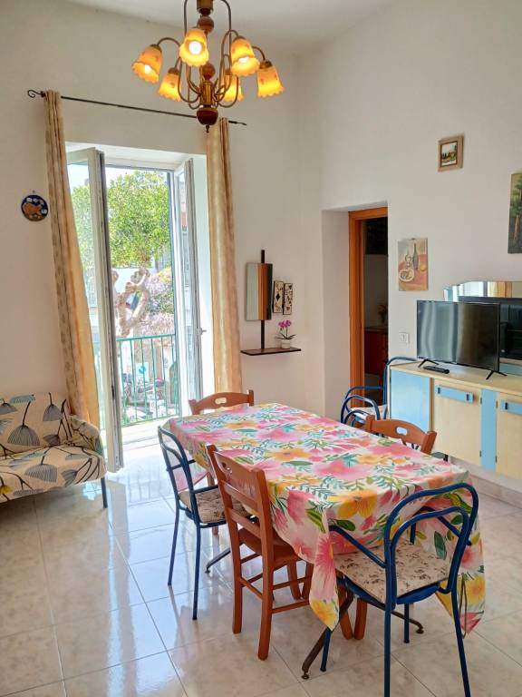 Appartamento Lacco Ameno