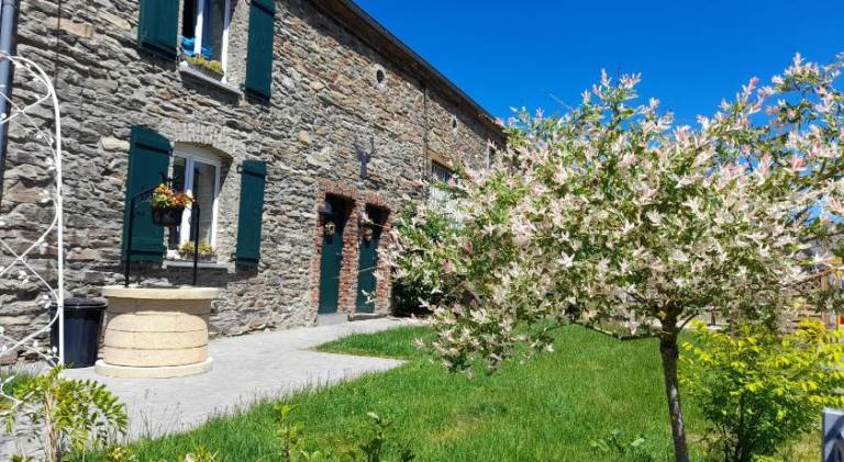 Apartment | Dogs allowed in Bouillon