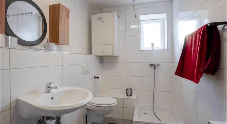 Rental apartment with 4 rooms for 9 persons — photo 4