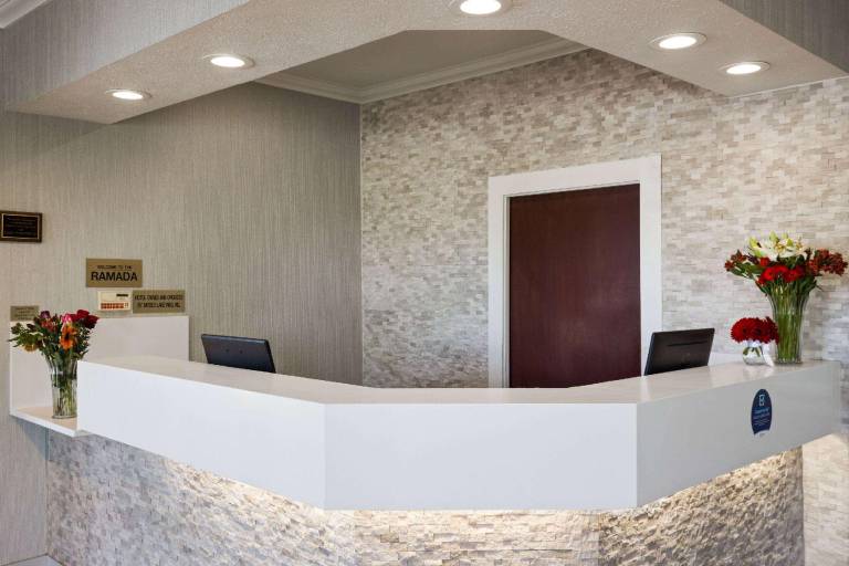 Ramada by Wyndham Moses Lake — photo 5