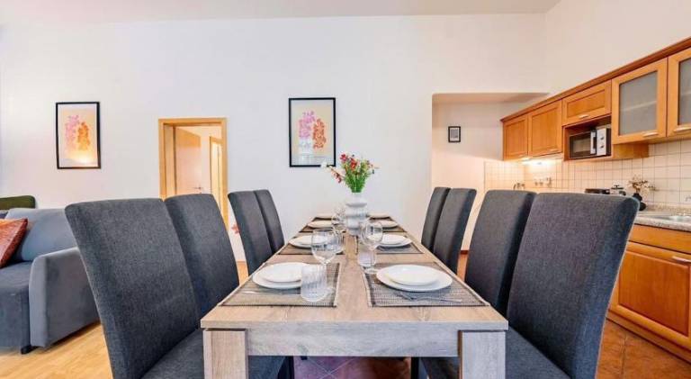 Beautiful serviced apartment | Close to Prague astronomical clock | Dogs allowed — photo 2