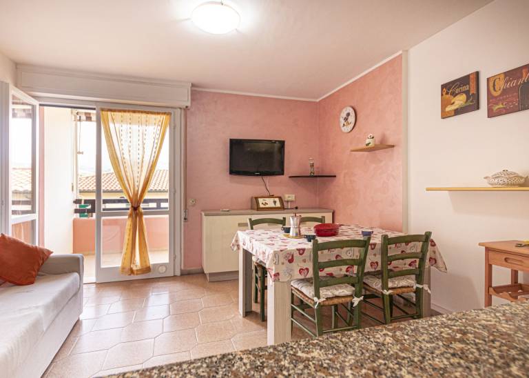 Family-oriented rental apartment | Beach nearby | Pets are welcome — photo 2