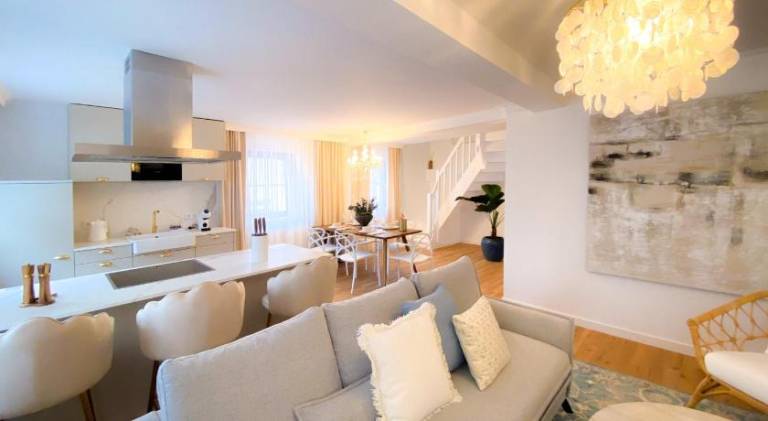 Holiday apartment with terrace & garden — photo 2