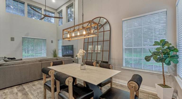 Vacation home with hot tub & pool | Good for workation | Pet-friendly — photo 3