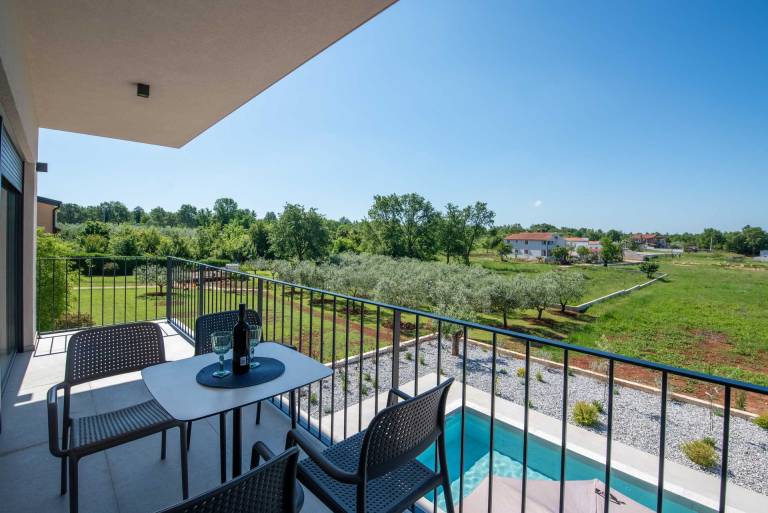 Villa with patio, pool & grill | Pool view — photo 5