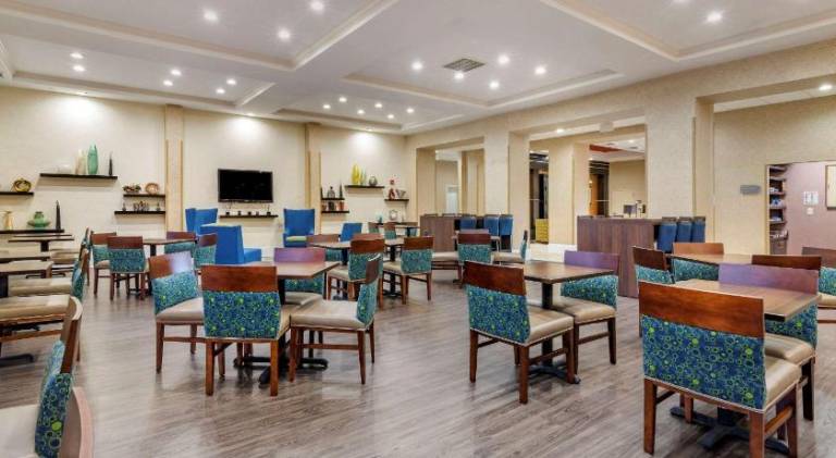 Comfort Suites Florence I-95 — photo 3