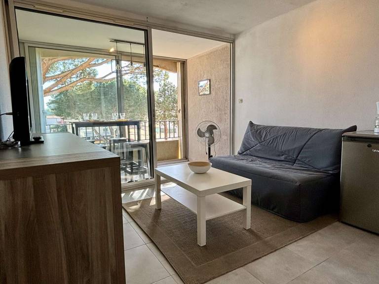 Cozy Studio Near Beach, Pools, and Shops with Parking - Argelès-sur-Mer — photo 5