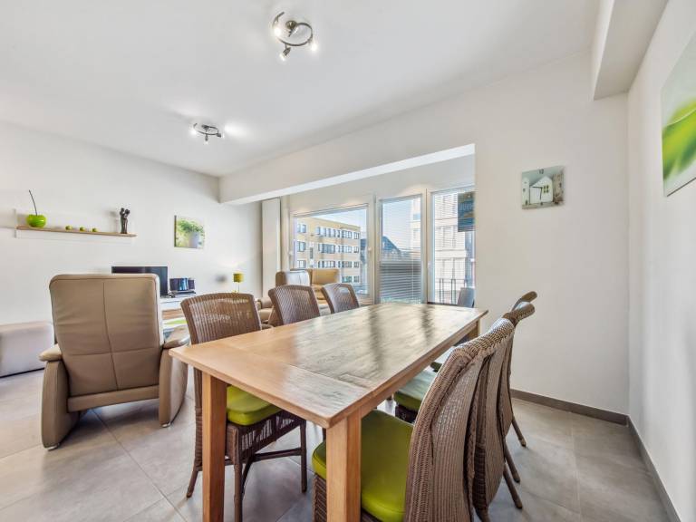 Rental apartment with 2 rooms for 6 persons in De Panne