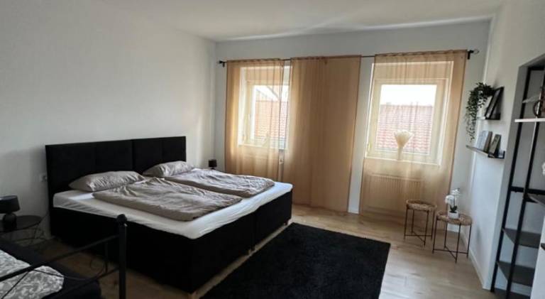Rental apartment with garden — photo 2