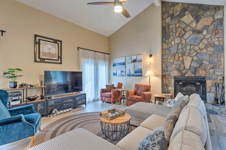 Pet-Friendly Massanutten Resort Home w/ Yard! — photo 3