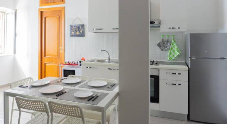 Holiday apartment with 1 room for 5 persons — photo 5