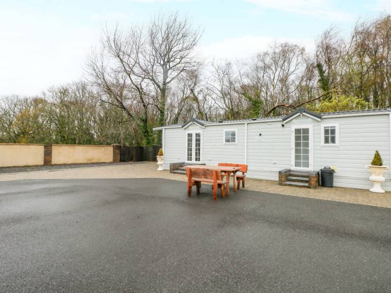 Cottage with garden | Beach view — photo 2