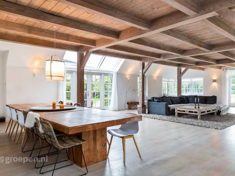 Fully equipped beautiful vacation home with garden & patio | Pets allowed — photo 4