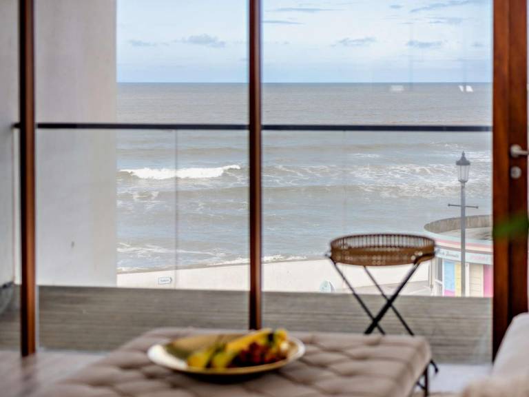 Fully equipped pleasant rental apartment | Water view | Pets are welcome — photo 3