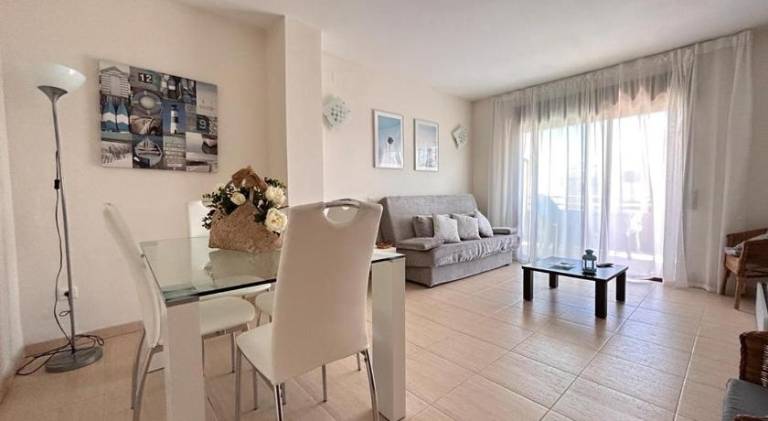 Holiday apartment with pool in Cambrils