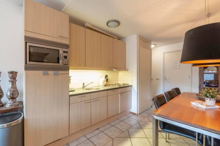 Rental apartment with 2 rooms for 4 persons — photo 4