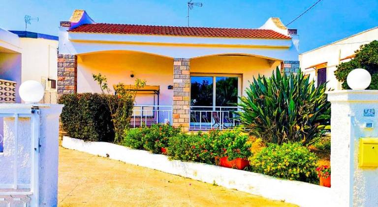 House with 3 rooms for 7 persons in Gallipoli