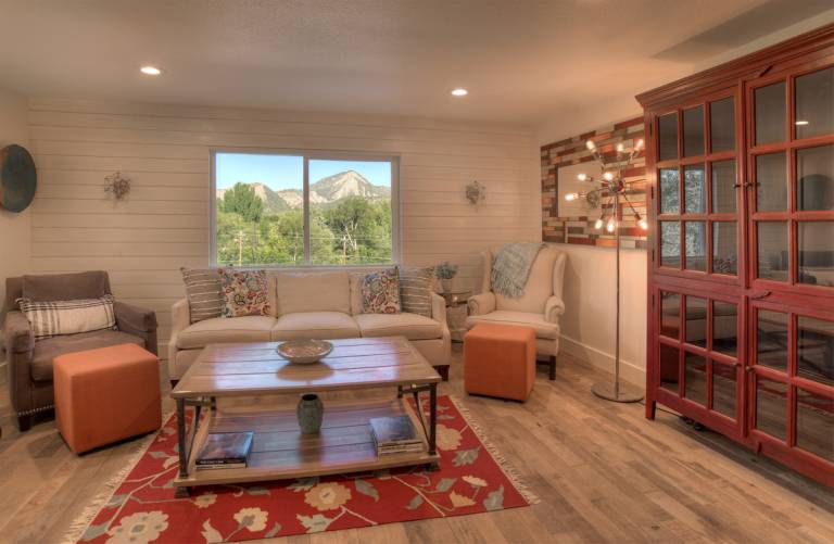 Executive Rental Near Town and Trails - End Unit - Deck, Views, & Garage — photo 2