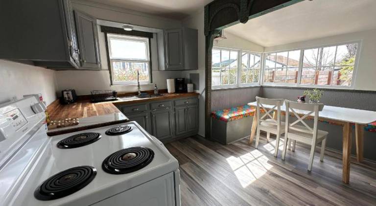 Ample vacation home | Pets are welcome — photo 3