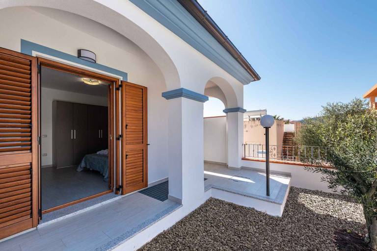 House with BBQ & terrace — photo 4