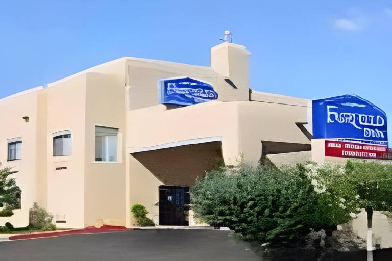 Baymont by Wyndham Santa Fe in Santa Fe