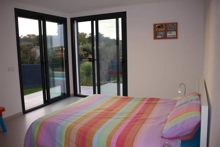 Fully equipped big villa with yard, private pool & barbecue | Beach view | Pets allowed — photo 3