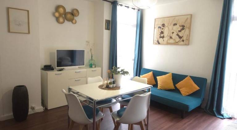 Holiday apartment with 2 rooms for 5 persons — photo 2