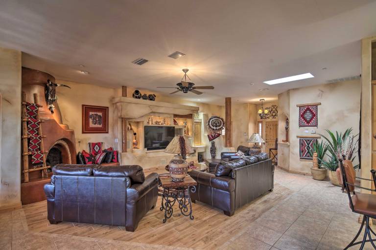 Patio, Grill & Yard: Pet-Friendly Lake Havasu Gem — photo 5