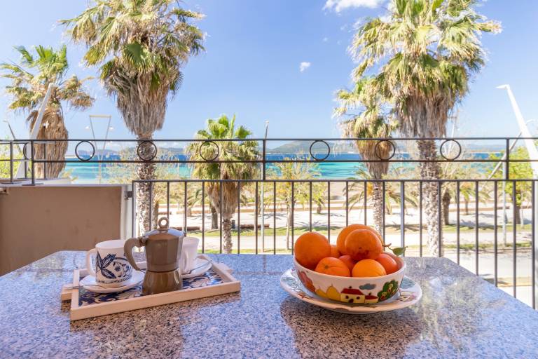 Apartment "Rosso Marrone" with Sea View, Private Terrace & Wi-Fi — photo 2