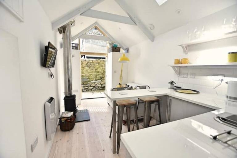 Apartment Land's End