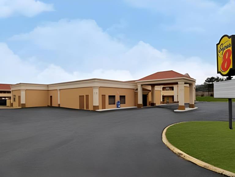 Super 8 By Wyndham Danville in Danville, PA