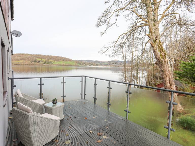Cottage Bala