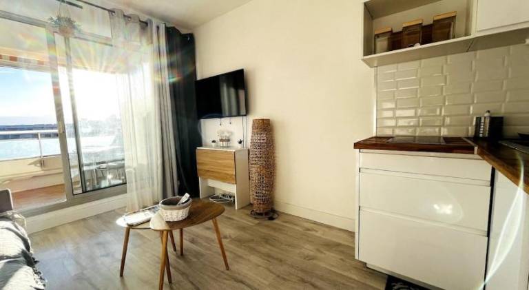 Apartment with 1 room for 4 persons — photo 4