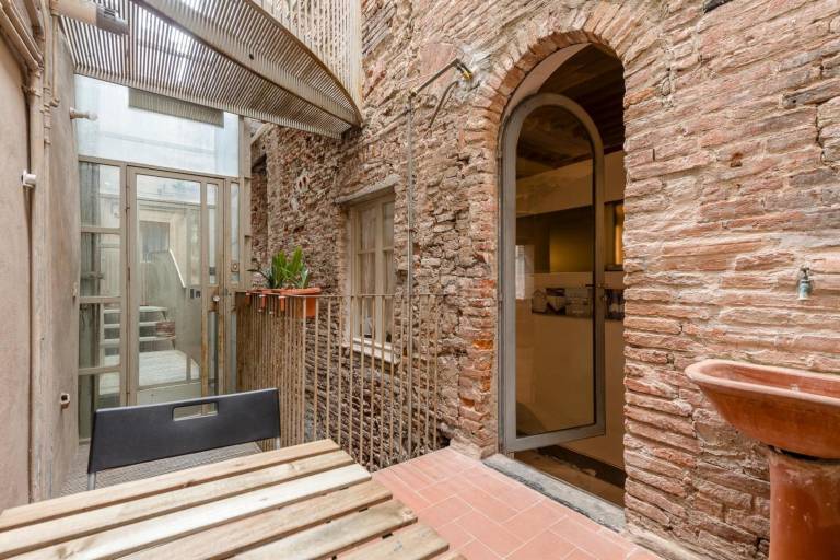 Beautiful holiday apartment with fast internet | Next to Santa Maria della Spina | City view | Good for workation | Pet-friendly — photo 2