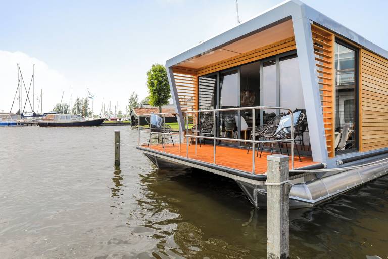 Hausboot Grou