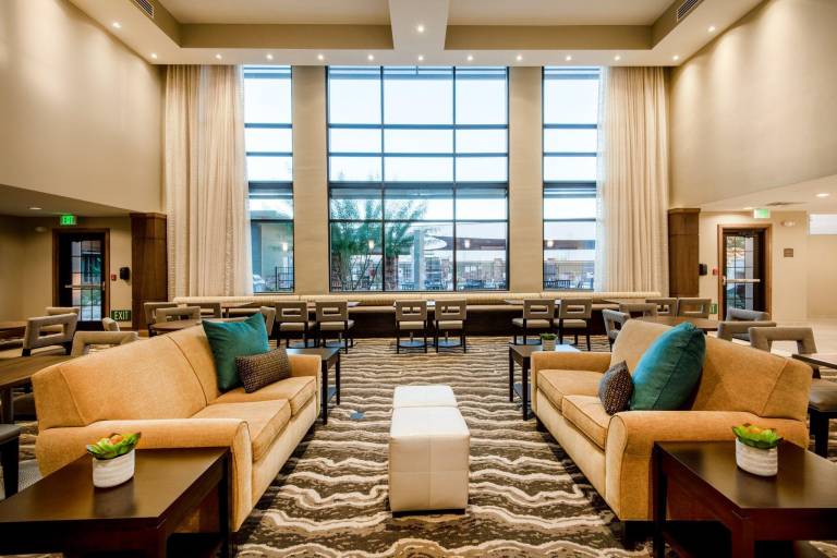 Staybridge Suites Scottsdale - Talking Stick By IHG — photo 2