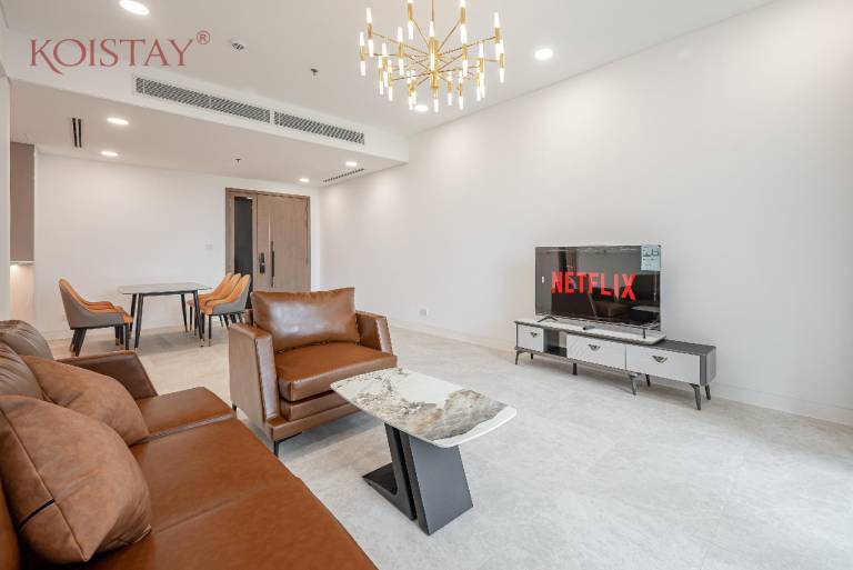 Fully equipped holiday apartment with pool, yard & grill | Water view | Dogs allowed — photo 3